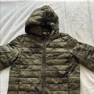GAP Kids Camo Hooded Puffer Jacket - Olive Green
